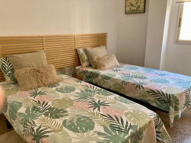 Piles Playa Beach Apartment מראה חיצוני תמונה